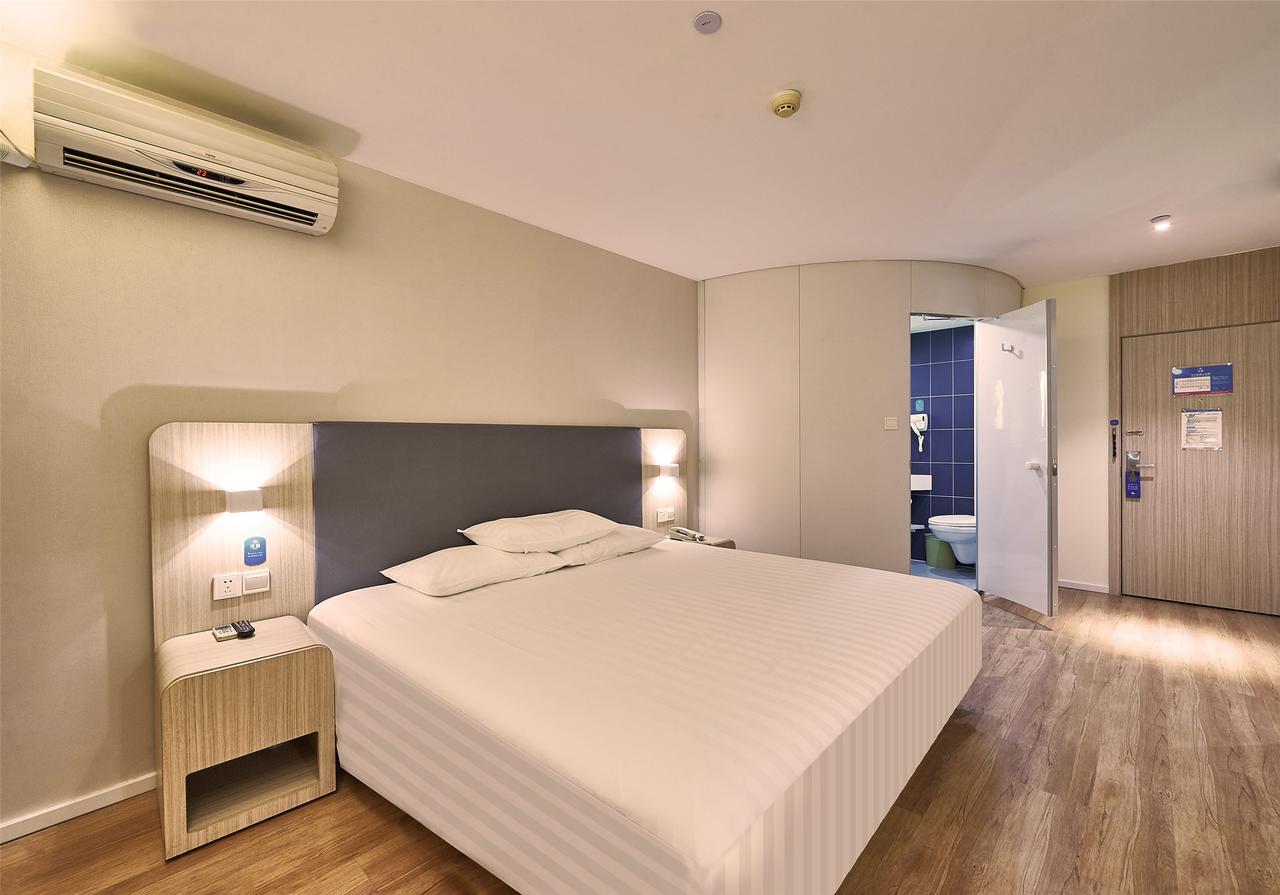 Hanting Hotel Shanghai Chunsha Jinhui Plaza Екстериор снимка