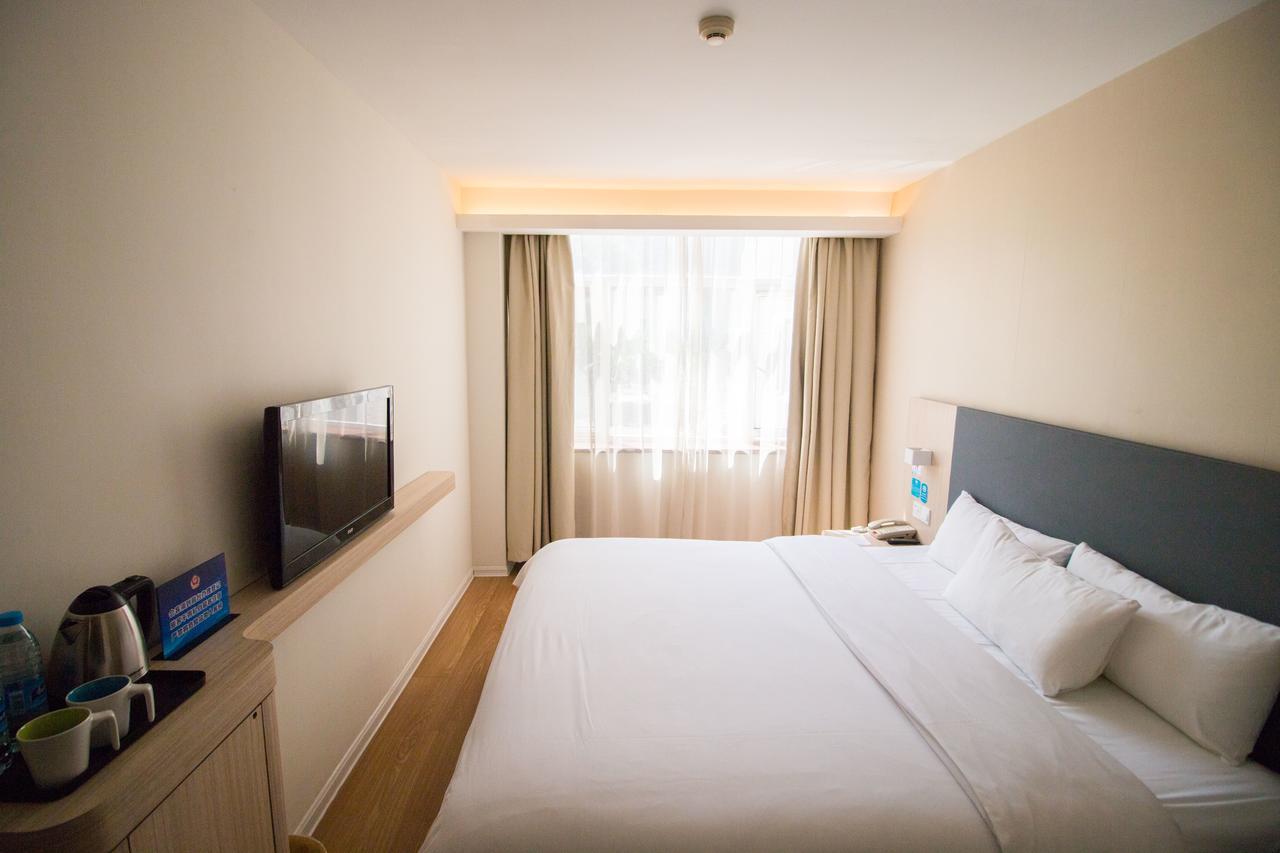Hanting Hotel Shanghai Chunsha Jinhui Plaza Екстериор снимка