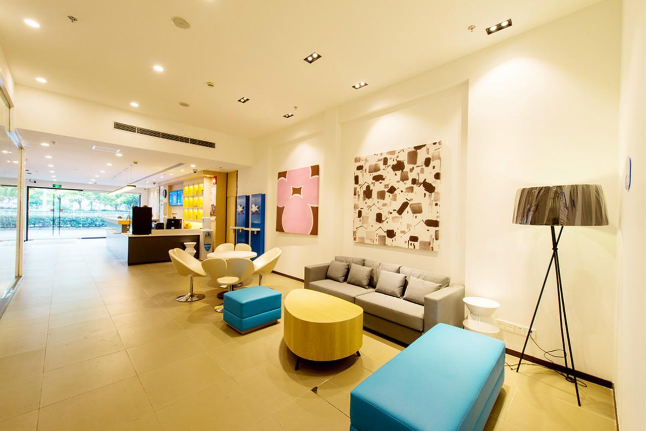 Hanting Hotel Shanghai Chunsha Jinhui Plaza Екстериор снимка