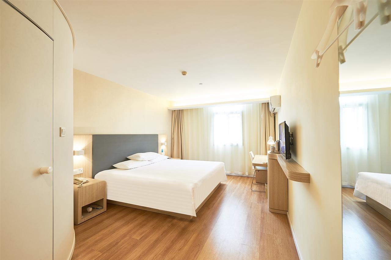 Hanting Hotel Shanghai Chunsha Jinhui Plaza Екстериор снимка